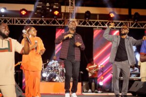 Hallel Praise: Pastor Edwin Dadson collaborates with Joe Mettle on a vibrant medley jam