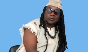 Amandzeba Nat Brew portrays Naa Amanua Dodoo’s music as a genuine expression of Ghanaian art and culture
