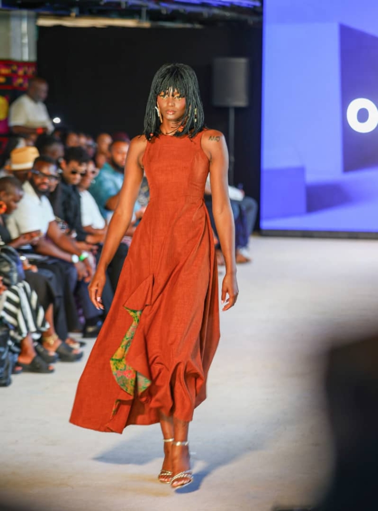 Ometsey AFWL 2025 runway presentation in London