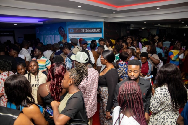 Crowd at Silverbird Cinemas for The Fisherman premiere in Accra